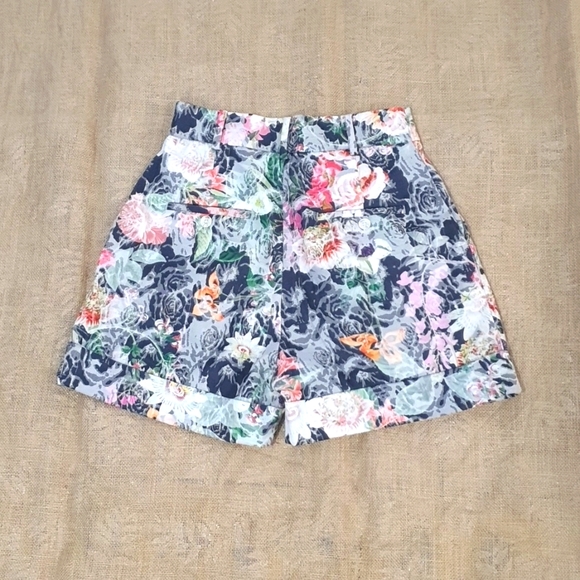 Jaspal Size XS Floral Shorts (approx 8) - Picture 4 of 7